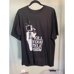 Mens tee black screne print